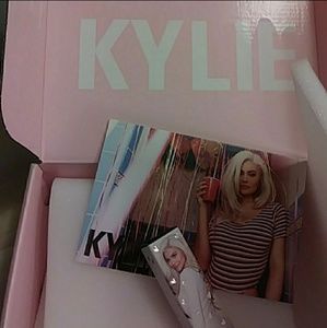 Kylie Jenner Lipstick/Flirtini